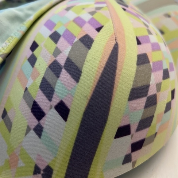 Victoria’s Secret Padded Bikini Top size 34C Adjustable straps - Picture 8 of 10